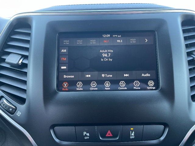 2021 Jeep Cherokee Altitude