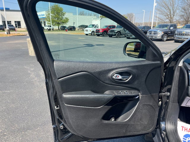 2021 Jeep Cherokee Altitude