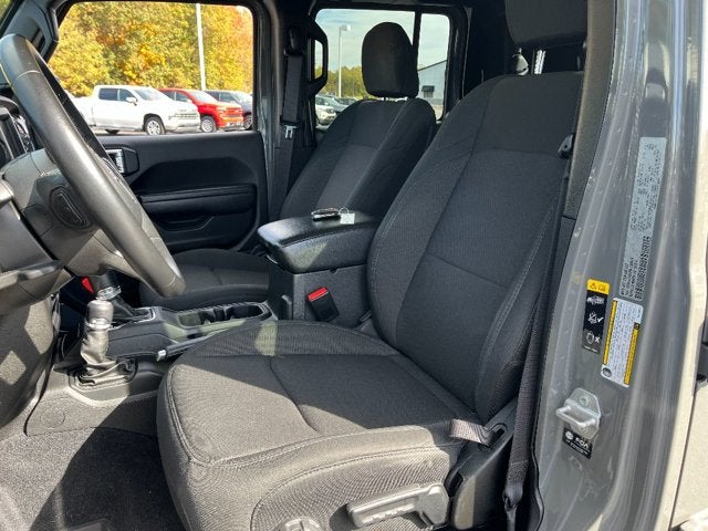 2022 Jeep Gladiator Altitude