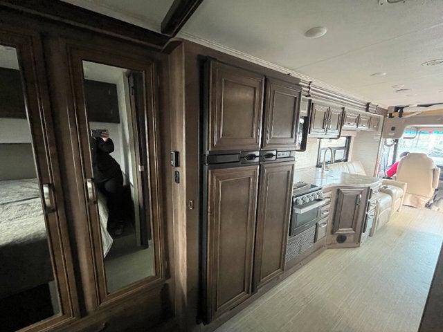 2020 Ford F-53 Motorhome Stripped Chassis Base