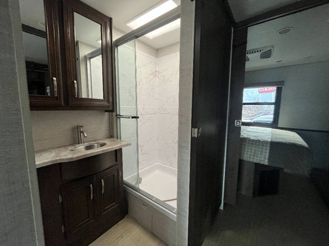 2020 Ford F-53 Motorhome Stripped Chassis Base