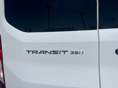 2024 Ford Transit Passenger Wagon XLT
