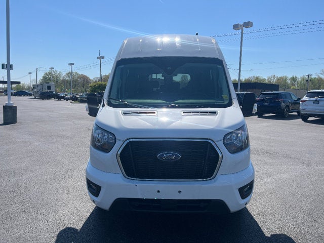 2024 Ford Transit Passenger Wagon XLT