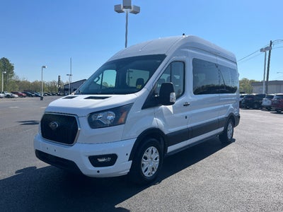2024 Ford Transit Passenger Wagon XLT