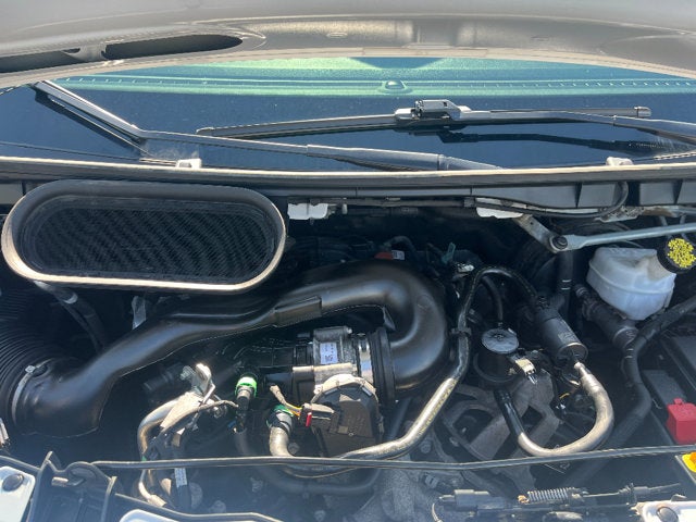 2024 Ford Transit Passenger Wagon XLT