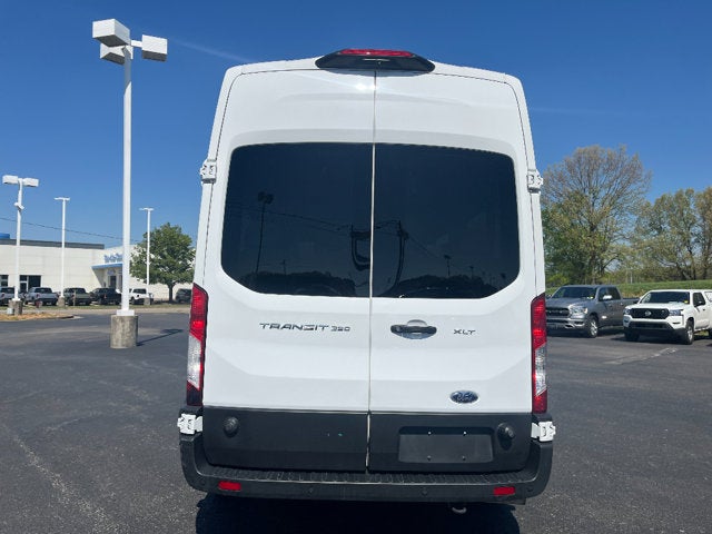 2024 Ford Transit Passenger Wagon XLT
