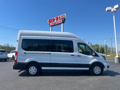 2024 Ford Transit Passenger Wagon XLT