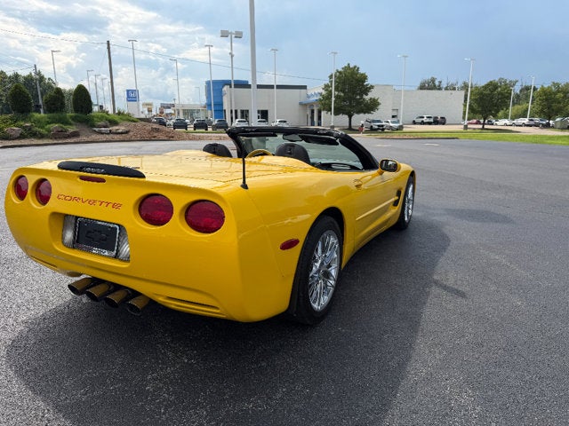2001 Chevrolet Corvette Base