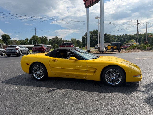 2001 Chevrolet Corvette Base