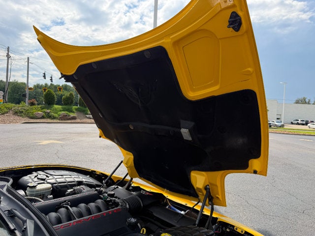 2001 Chevrolet Corvette Base