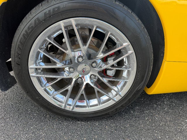 2001 Chevrolet Corvette Base