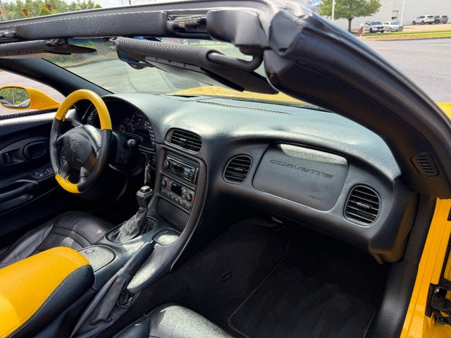 2001 Chevrolet Corvette Base