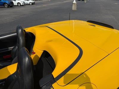 2001 Chevrolet Corvette Base