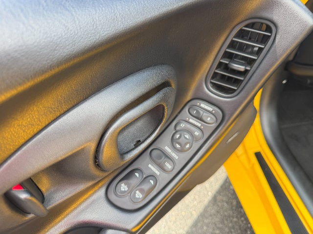 2001 Chevrolet Corvette Base
