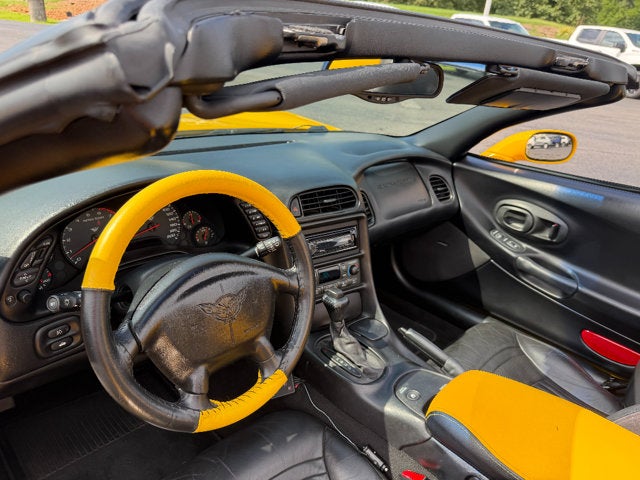 2001 Chevrolet Corvette Base