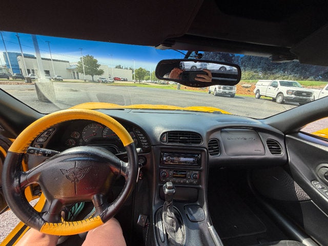 2001 Chevrolet Corvette Base