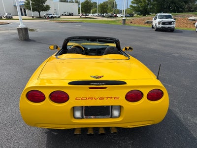 2001 Chevrolet Corvette Base