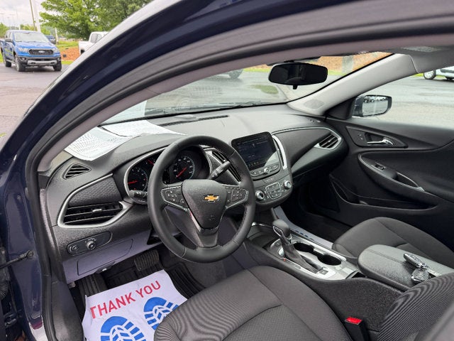 2025 Chevrolet Malibu LT