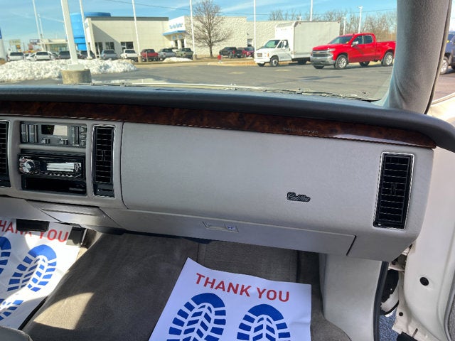 1993 Cadillac Fleetwood Base