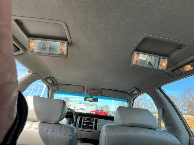 1993 Cadillac Fleetwood Base