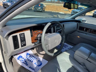 1993 Cadillac Fleetwood Base
