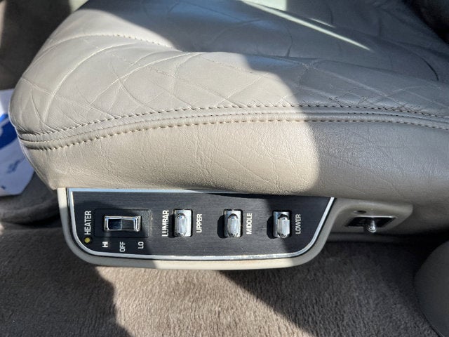 1993 Cadillac Fleetwood Base