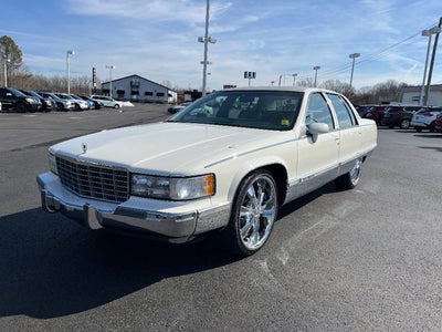 1993 Cadillac Fleetwood Base
