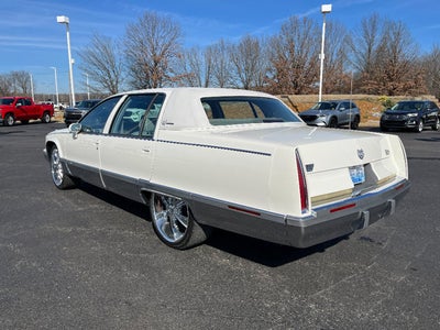 1993 Cadillac Fleetwood Base