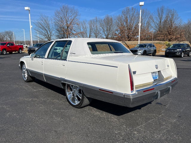 1993 Cadillac Fleetwood Base