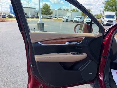 2018 Cadillac XT5 Platinum AWD