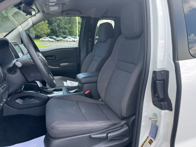 2023 Nissan Frontier S