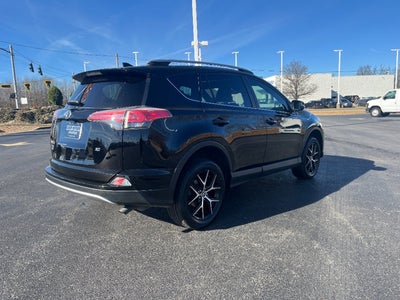 2018 Toyota RAV4 SE