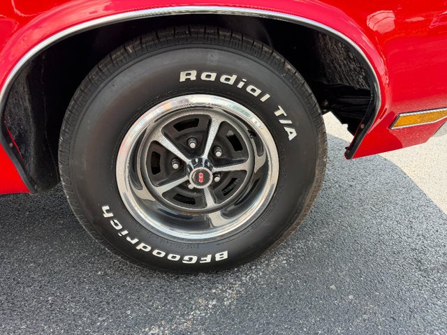1971 Oldsmobile CUTLASS Base