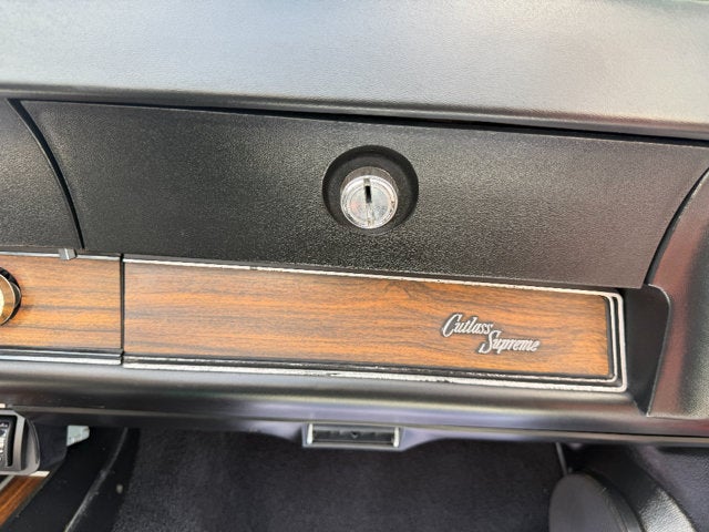 1971 Oldsmobile CUTLASS Base