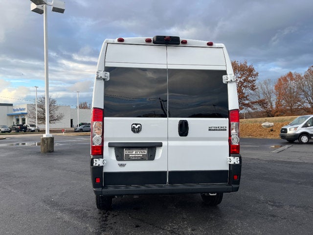 2024 RAM ProMaster Window Van SLT+