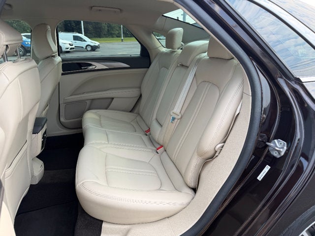 2020 Lincoln MKZ Standard