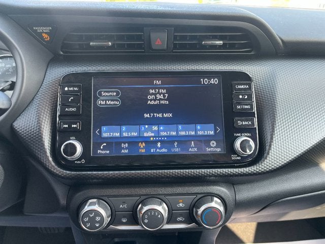 2023 Nissan Kicks SV