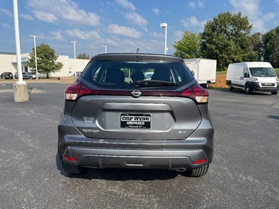 2023 Nissan Kicks SV