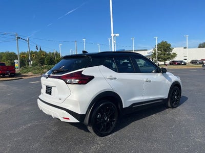 2023 Nissan Kicks SR