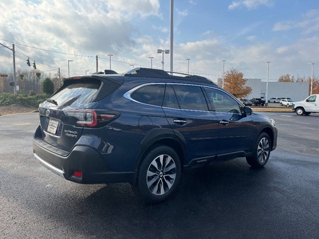2023 Subaru Outback Touring XT