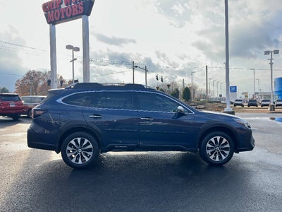 2023 Subaru Outback Touring XT