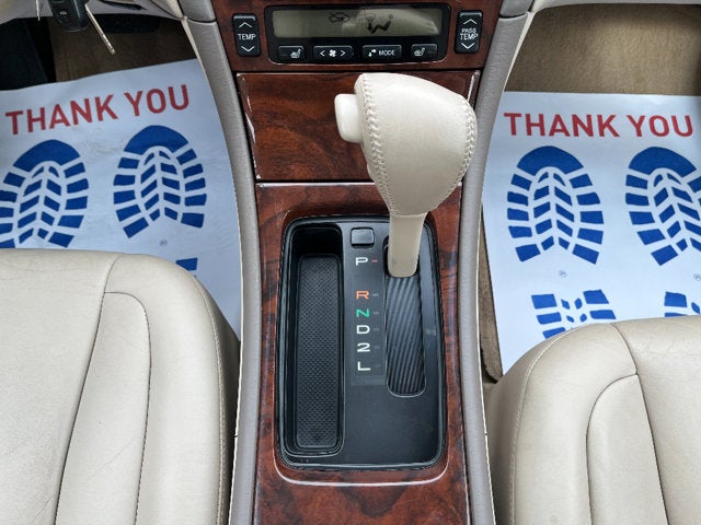 2001 Toyota Avalon XLS w/Bucket Seats