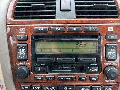 2001 Toyota Avalon XLS w/Bucket Seats