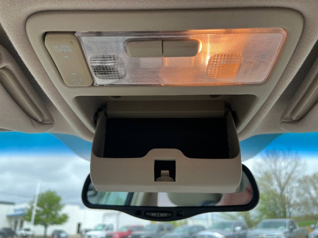 2001 Toyota Avalon XLS w/Bucket Seats