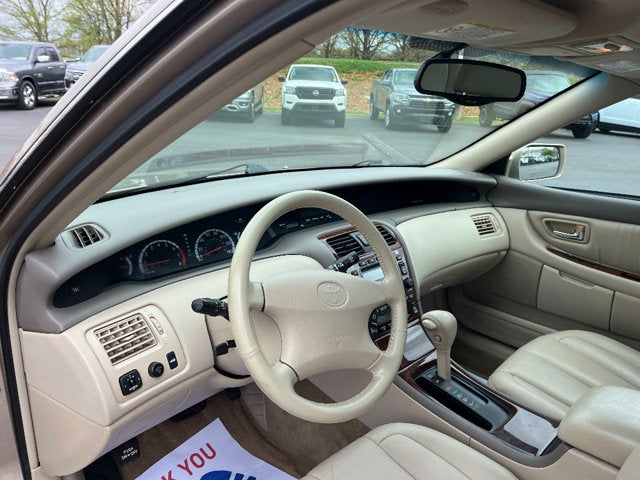 2001 Toyota Avalon XLS w/Bucket Seats