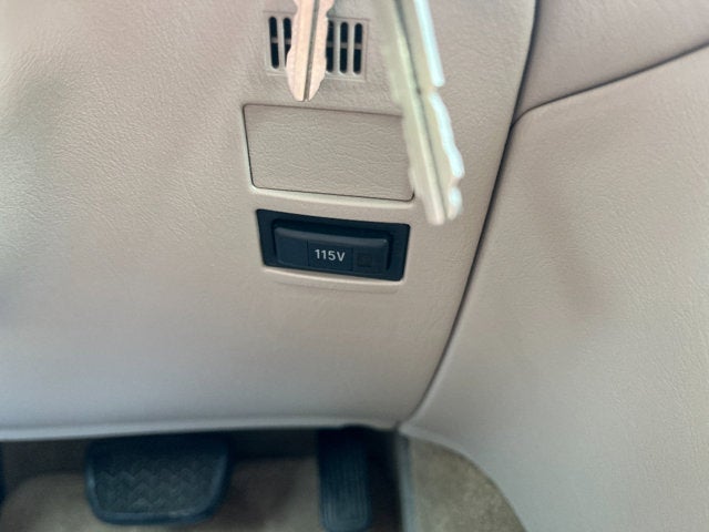 2001 Toyota Avalon XLS w/Bucket Seats