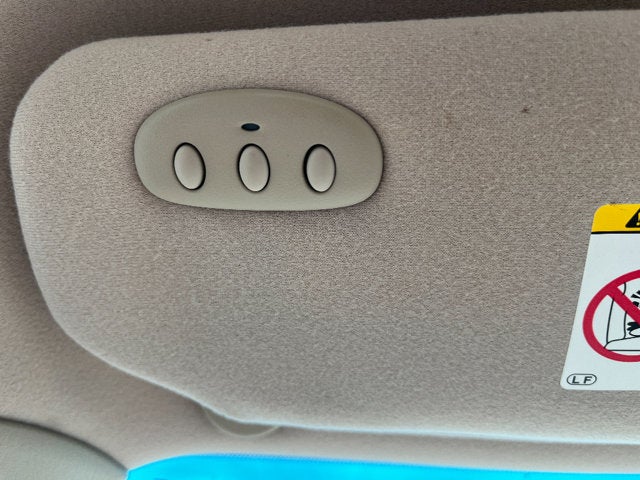 2001 Toyota Avalon XLS w/Bucket Seats