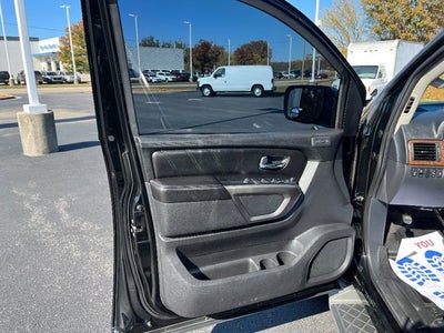 2015 Nissan Armada Platinum