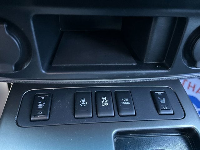 2015 Nissan Armada Platinum