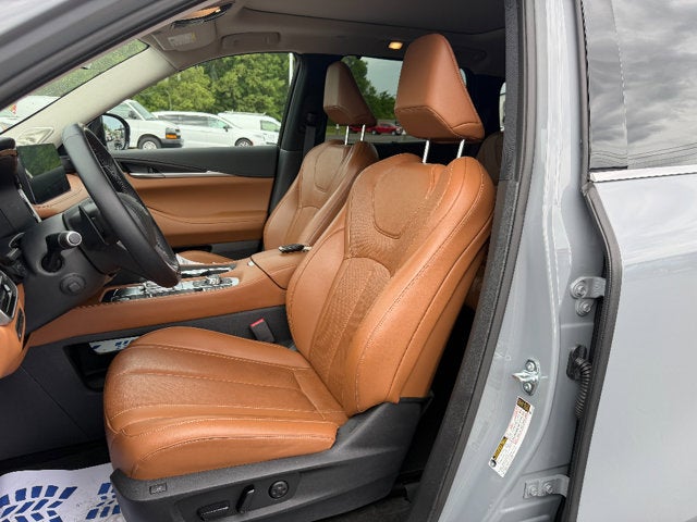 2025 INFINITI QX60 SENSORY